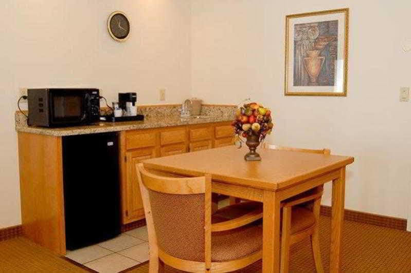 Best Western Wapakoneta Inn Restaurant foto